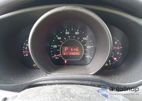 2014 Kia Soul z USA, uszkodzony, nr VIN KNDJN2A25E7719633